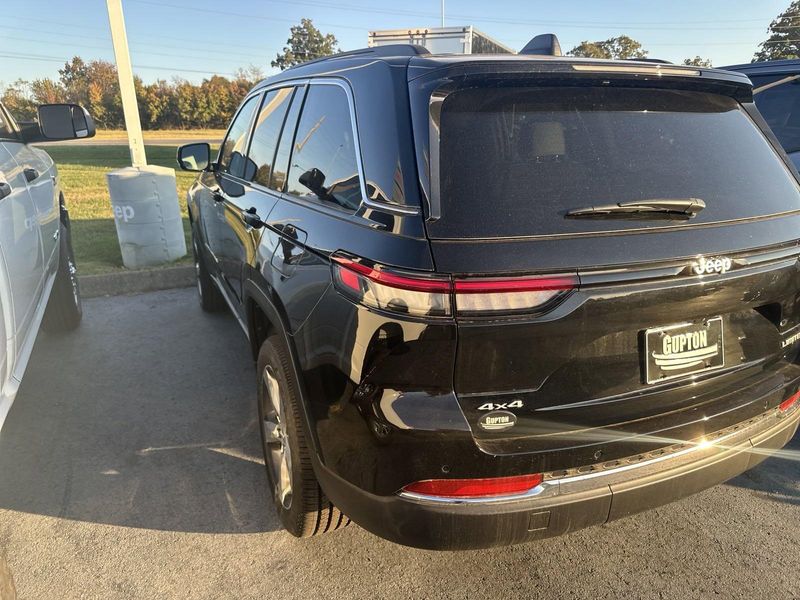 2025 Jeep Grand Cherokee Limited 4x4Image 9