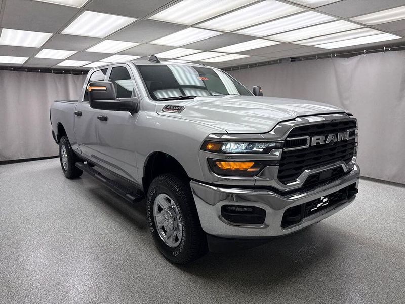 New 2026 RAM 2500 Tradesman Crew Cab 4x4 6