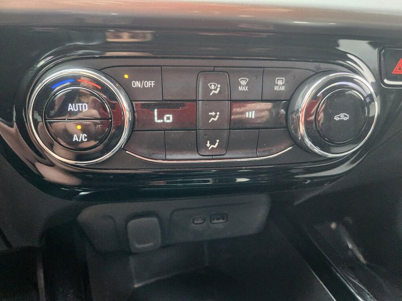 Used 2024 Chevrolet Trax LT