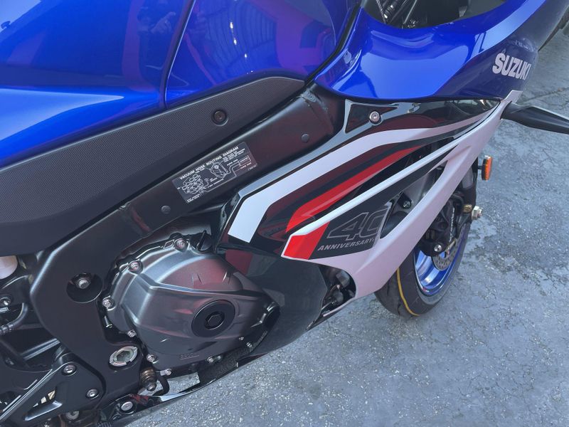 New 2027 Suzuki GSX-R1000 40TH ANNIVERSARY EDITION Image 21