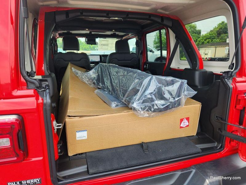 New 2025 Jeep Wrangler 4-door Sahara