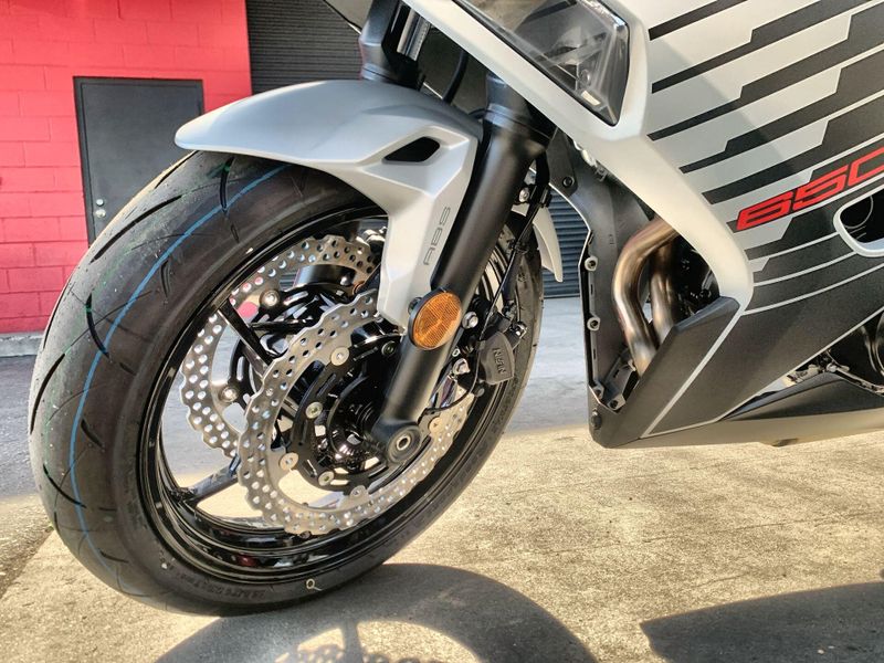 New 2026 Kawasaki NINJA 650 ABS Image 11