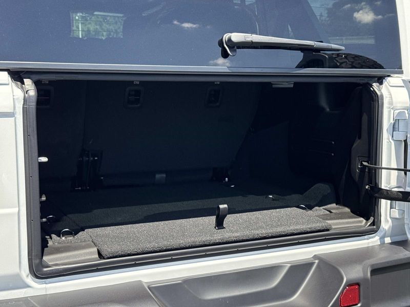 New 2026 Jeep Wrangler 4-door Rubicon
