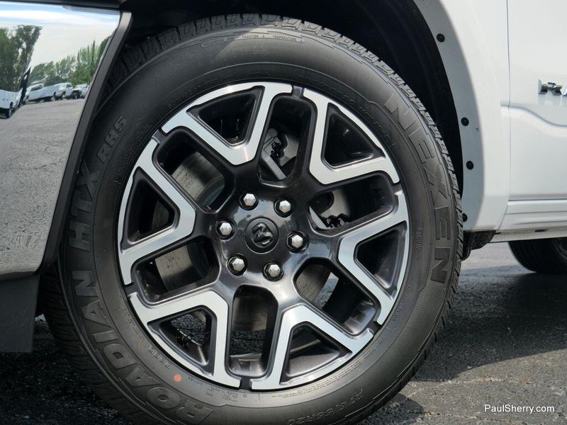 New 2026 RAM 1500 Laramie Crew Cab 4x4 5