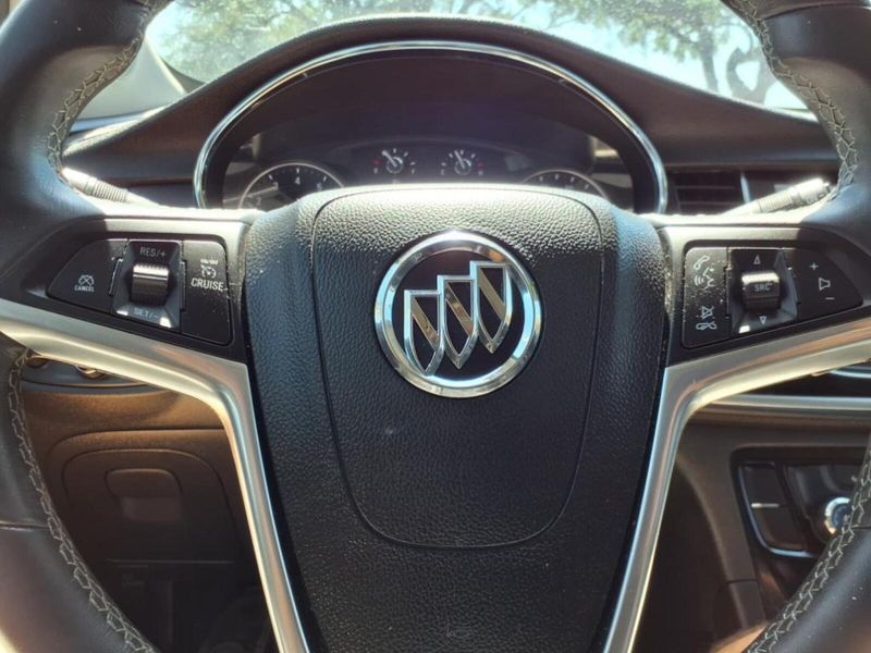 2021 Buick Encore Preferred photo 22