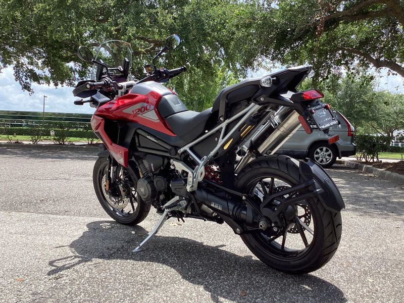2025 Triumph Tiger 1200 GT Pro 