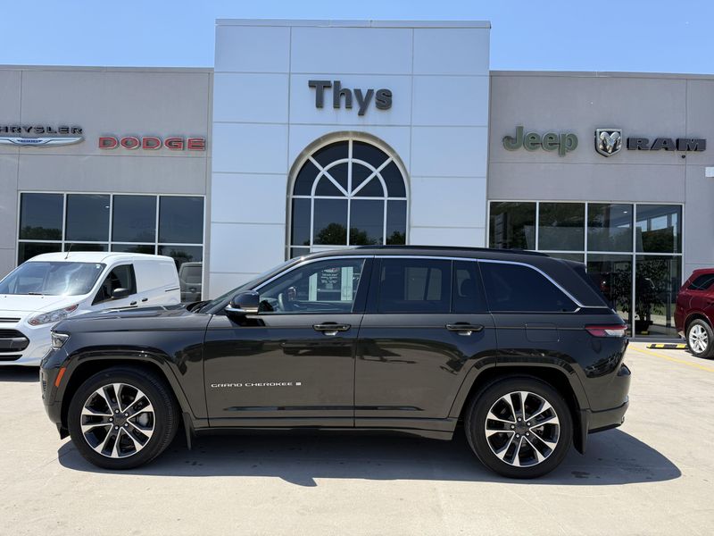 Used 2024 Jeep Grand Cherokee OverlandImage 39