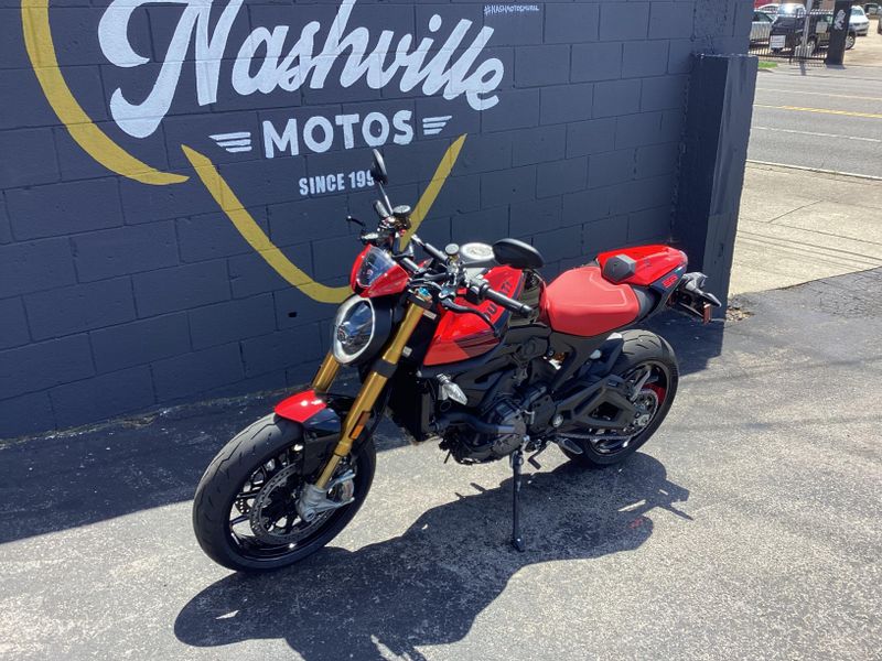 2025 Ducati MONSTER SP 