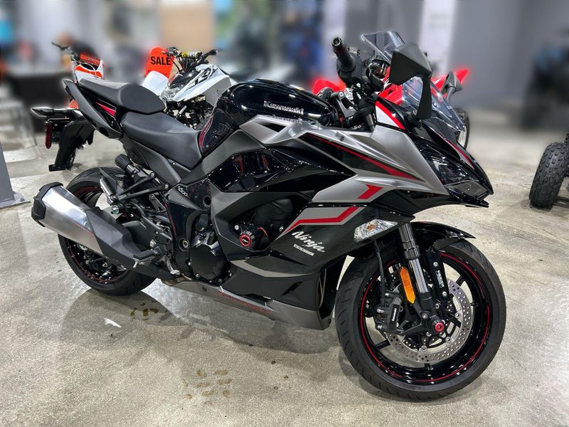 Used 2024 Kawasaki NINJA 1000SX ABS Image 25