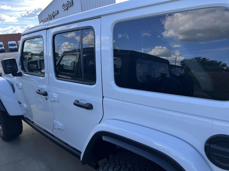 New 2025 Jeep Wrangler 4-door Rubicon XImage 11