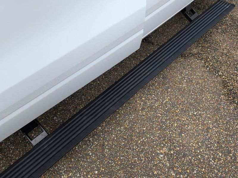 New 2025 RAM 1500 Laramie Crew Cab 4x4 5