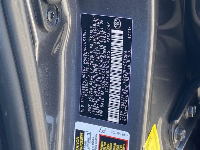 2012 Toyota Camry SEImage 29
