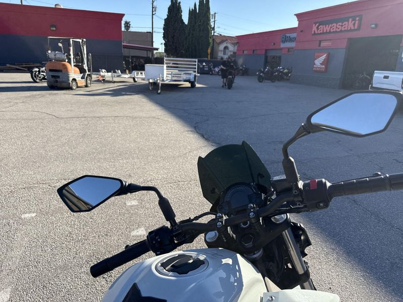 Used 2023 Kawasaki Z400 ABS Image 11