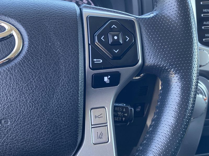 2024 Toyota 4Runner SR5 PremiumImage 29