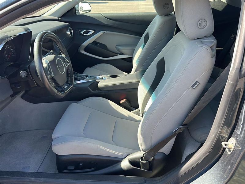 2023 Chevrolet Camaro 1SS photo 9