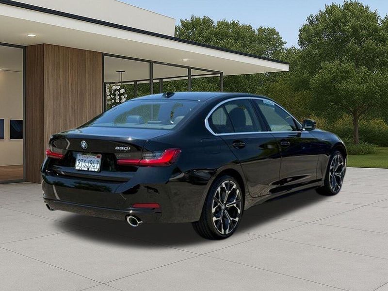 Used 2025 BMW 3 Series 330iImage 8