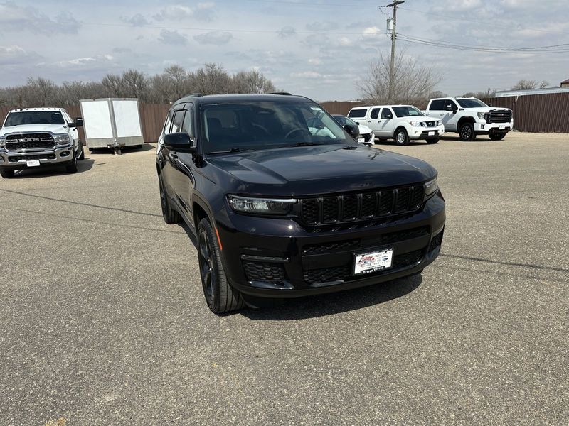 2023 Jeep Grand Cherokee L LimitedImage 2