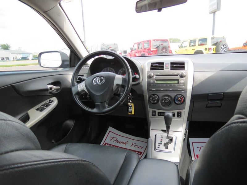 Used 2010 Toyota Corolla S 4dr Sedan 4AImage 10