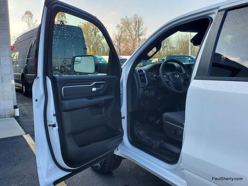 New 2026 RAM 1500 Big Horn Crew Cab 4x4 5'7' Box