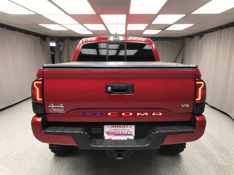 2020 Toyota Tacoma SRImage 11