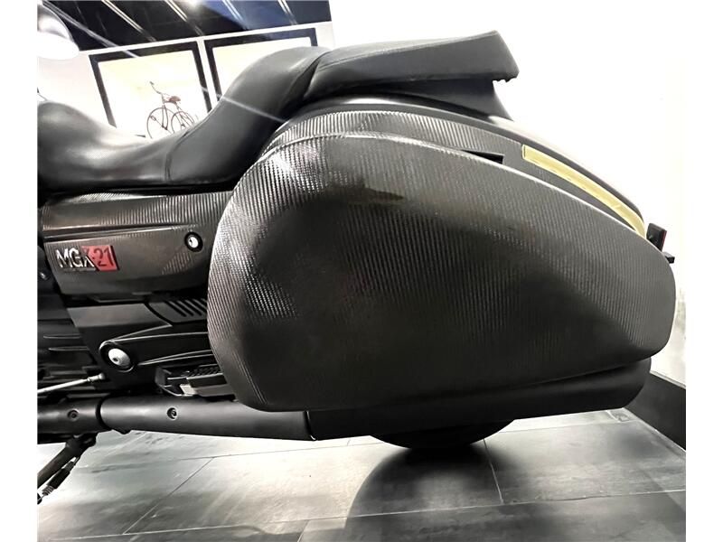 Used 2017 MOTOGUZZI MGX-21 FLYING FORTRESS Image 2