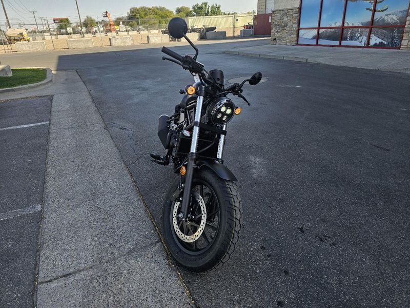 2025 Honda REBEL 500 