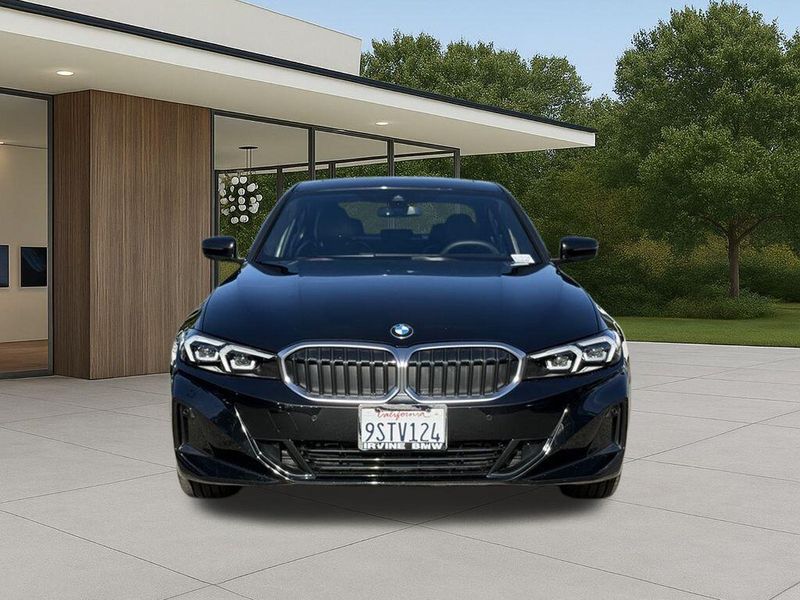 Used 2025 BMW 3 Series 330iImage 4