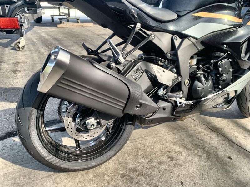 New 2026 Kawasaki NINJA ZX-6R ABS Image 15