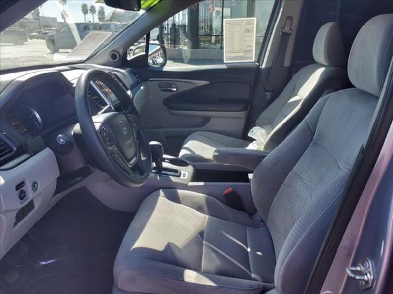 2018 Honda Pilot EXImage 19