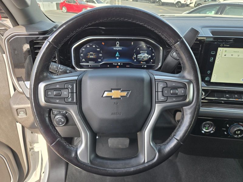 Used 2022 Chevrolet Silverado 1500 4WD Crew Cab 147 LT w/1LT