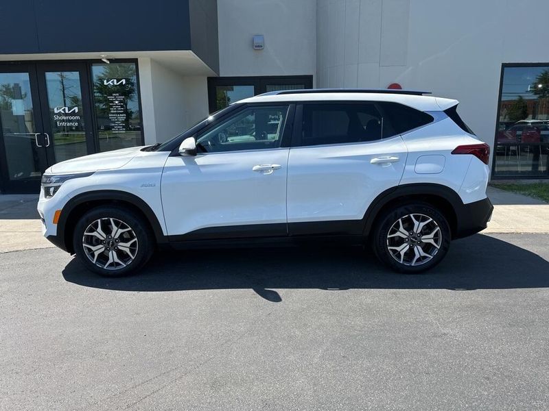 2022 Kia Seltos EXImage 8