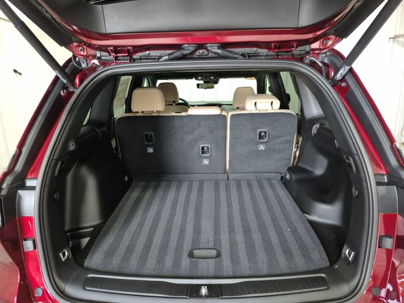 2025 Jeep Grand Cherokee Limited 4x4Image 16