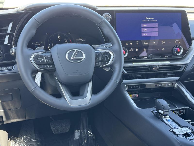 New 2026 Lexus NX 450h+ LuxuryImage 28
