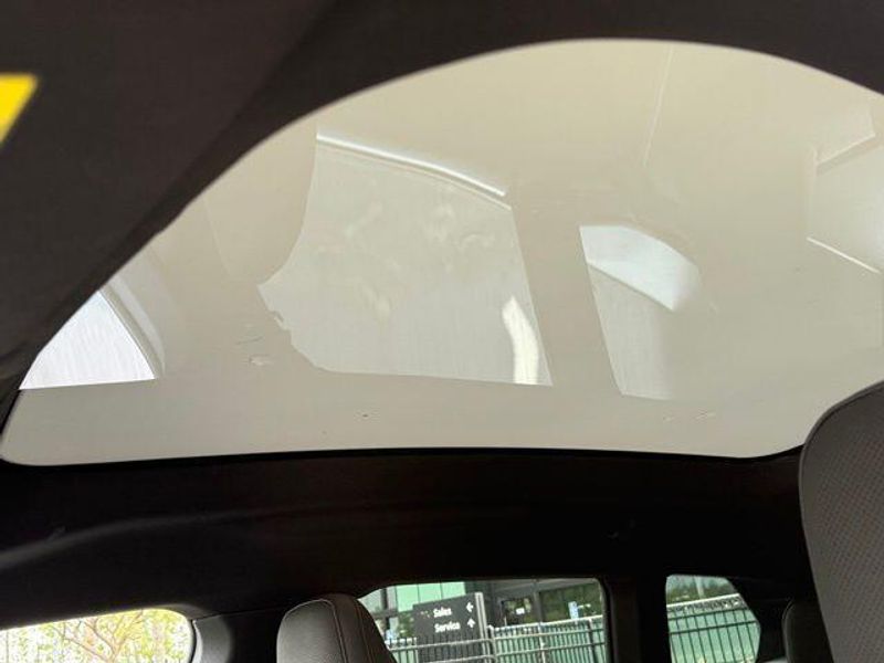 Used 2026 BMW iX xDrive60Image 22