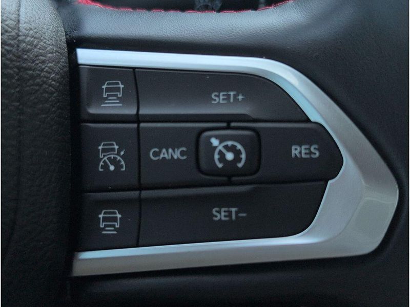 Used 2022 Jeep Compass TrailhawkImage 23