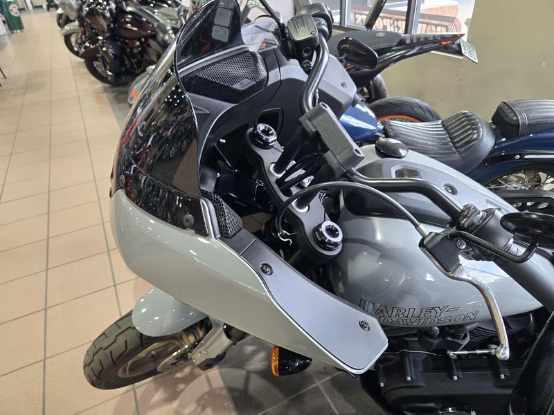 USED 2024 HARLEY SOFTAIL LOW RIDER ST Image 16
