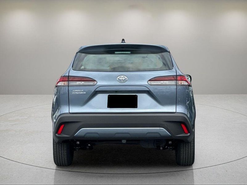 Used 2026 Toyota Corolla Cross LImage 4