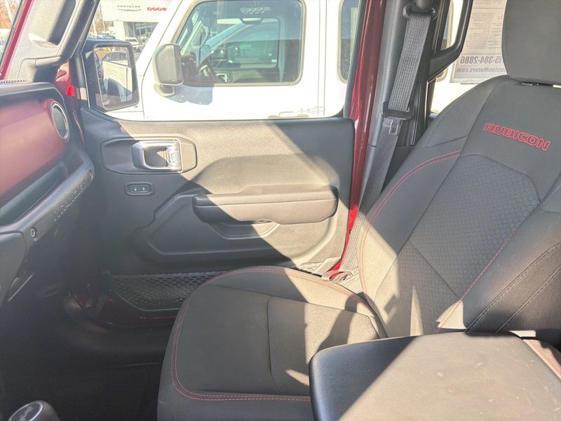 Used 2021 Jeep Wrangler Unlimited RubiconImage 28