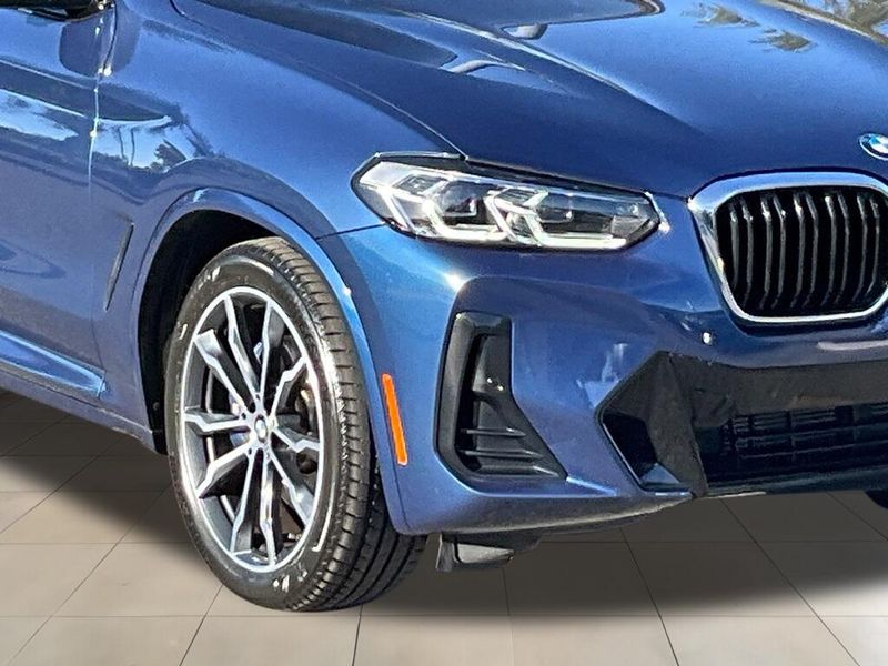 2022 BMW X3 M40iImage 13