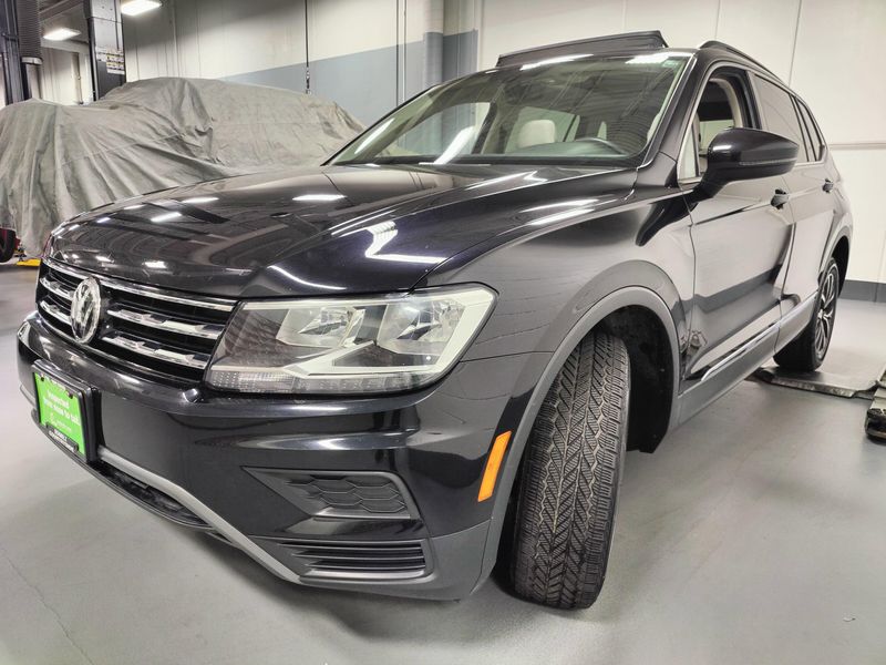 Used 2020 Volkswagen Tiguan SE AWD w/SunroofImage 10