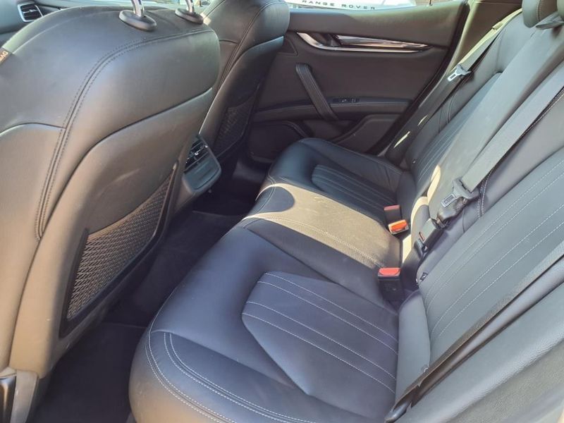 2022 Maserati Ghibli Modena Q4 photo 15