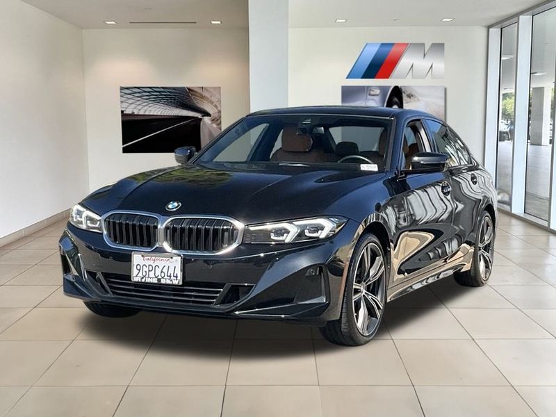 2023 BMW 3 Series 330iImage 4