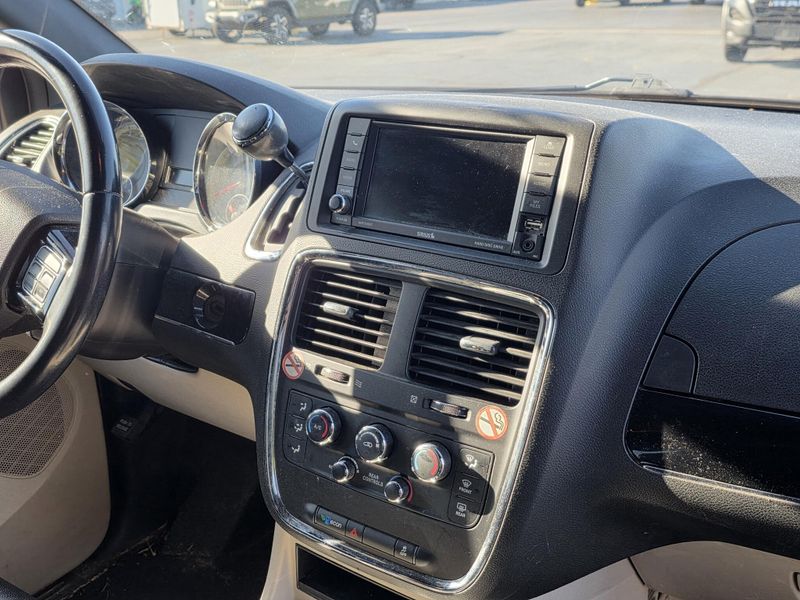 Used 2019 Dodge Grand Caravan SXT