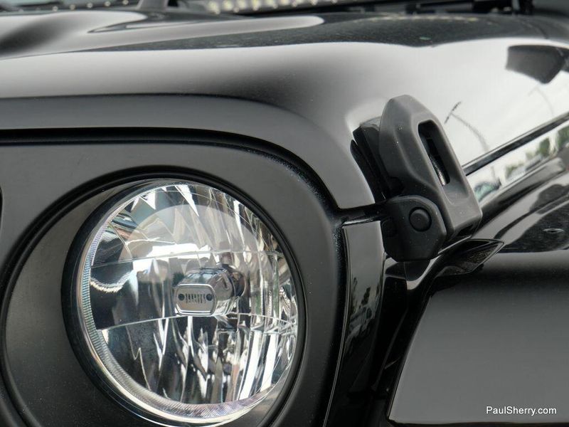 2021 Jeep Gladiator OverlandImage 18