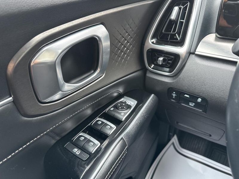 2021 Kia Sorento SXImage 33