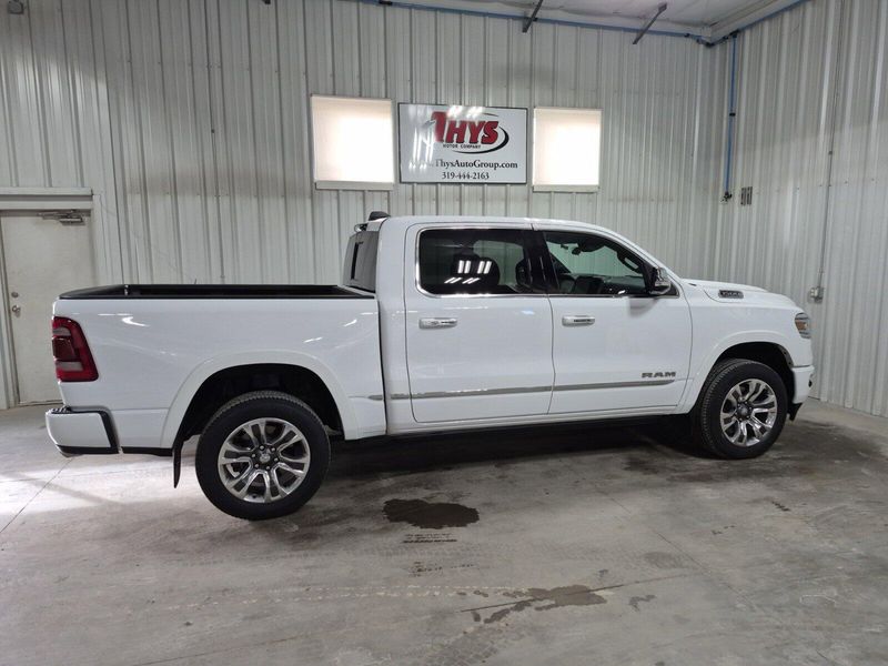 2022 RAM 1500 LimitedImage 4