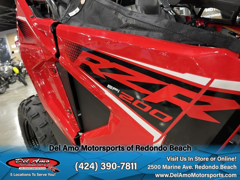 2025 Polaris RZR 200 EFIImage 4