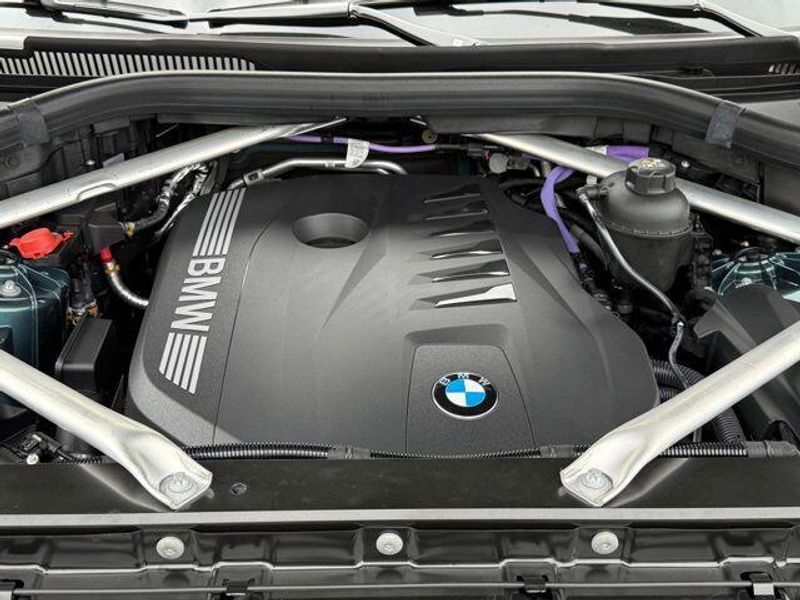 Used 2025 BMW X5 xDrive40iImage 33