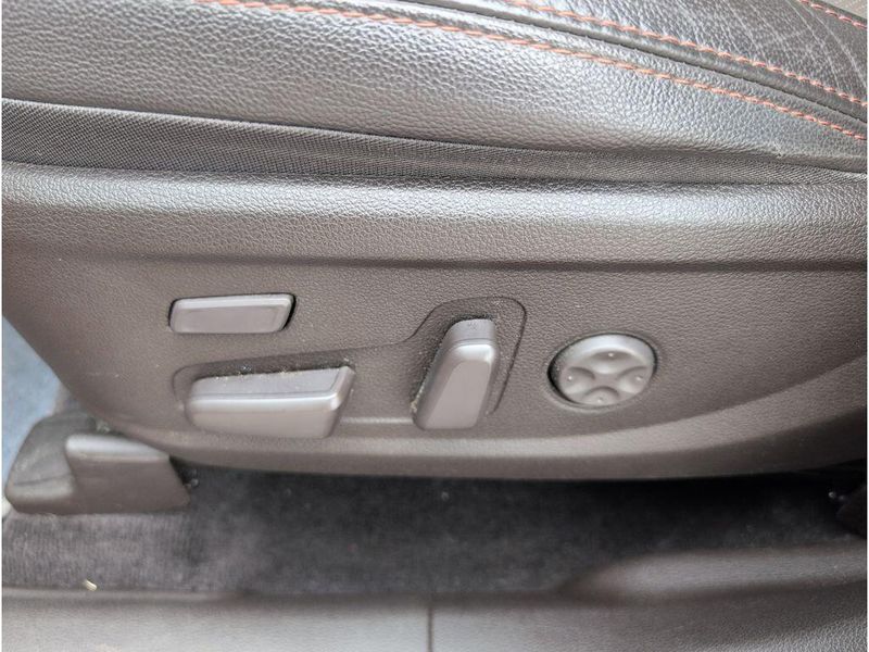 Used 2020 Hyundai Santa Fe LimitedImage 11