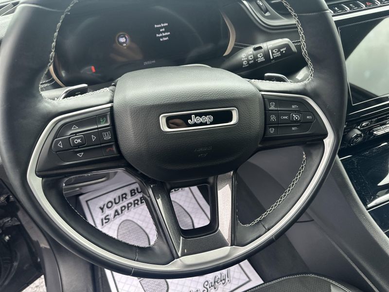 2022 Jeep Grand Cherokee AltitudeImage 22